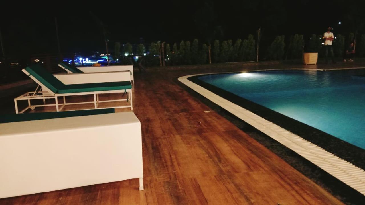 Aroma Resort Rishīkesh Exteriör bild